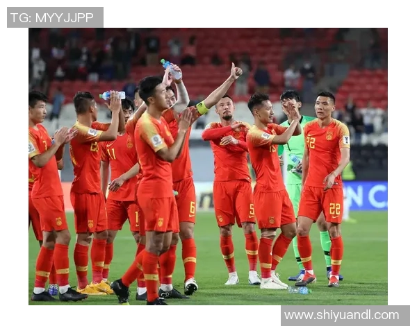 国家队足球迎战菲律宾队全力争胜展现实力与团结精神